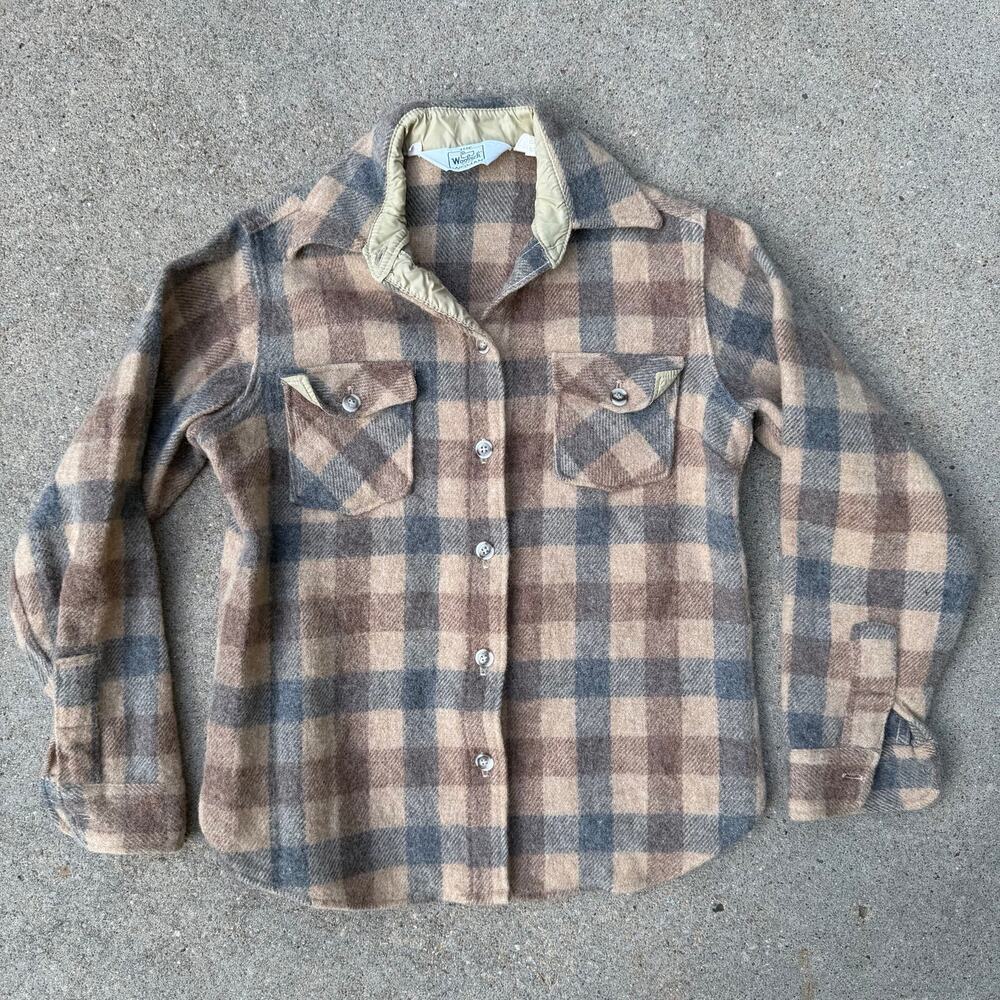 Vintage Woolrich Woman Brown Tan Gray Plaid Long Sleeve Button Up Shirt Size 12